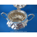 een antiek Oostenrijks zilveren suikerpot