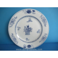 a pair of blue and white Chinese porcelain dishes