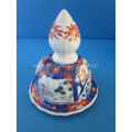 an antique Japanese imari porcelain vase and cover 