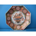 een stel Japans octogonale porseleinen Genroku borden