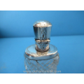 parfum flacon met zilveren dop