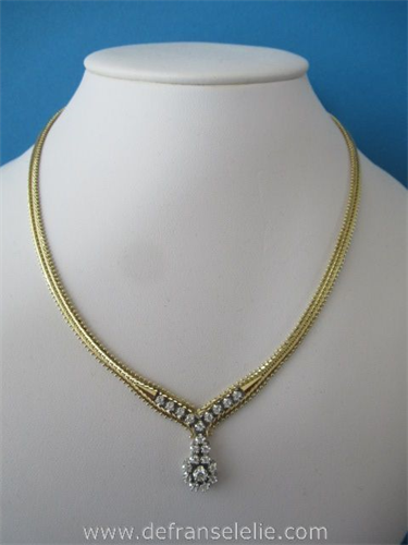 een elegant vintage Duits 14 karaat geelgouden collier diamant 0,7 ct