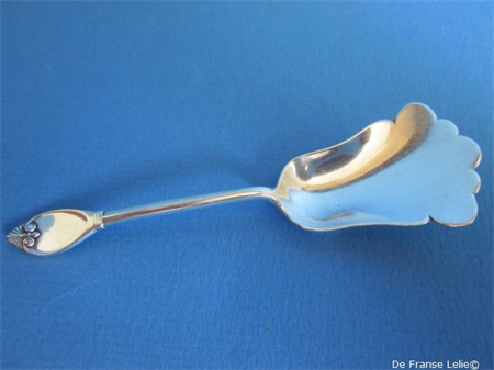  a 20th century Dutch silver sugar spoon