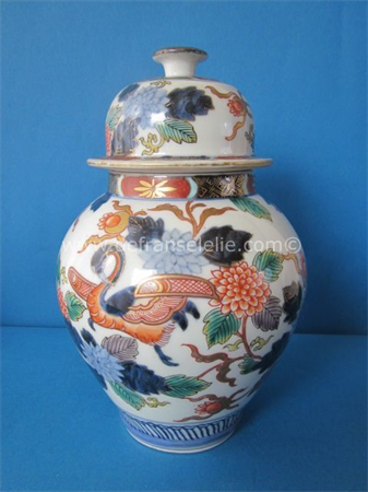 an antique Japanese imari porcelain vase and cover