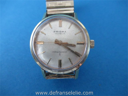 a vintage gold plated Prisma men's wrist watch
