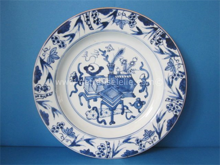an 18th century Chinese blue and white porcelain charger